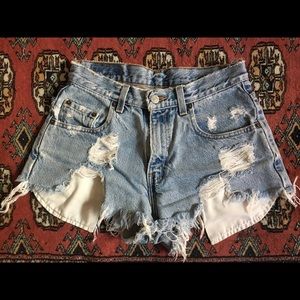 Distressed Levi Strauss & Co jean shorts